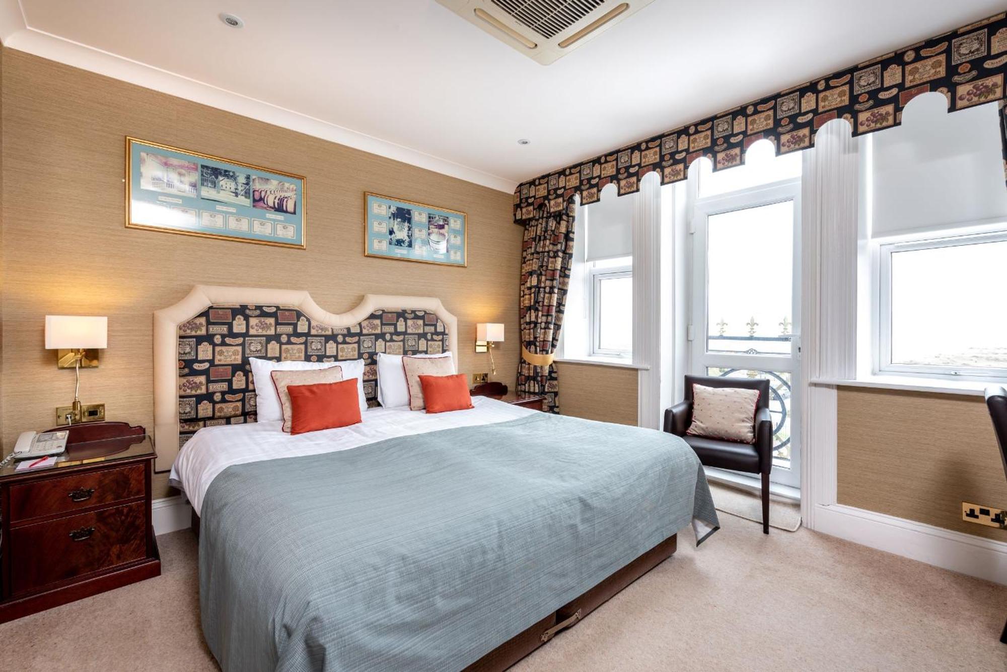 Imperial Hotel Great Yarmouth Bagian luar foto
