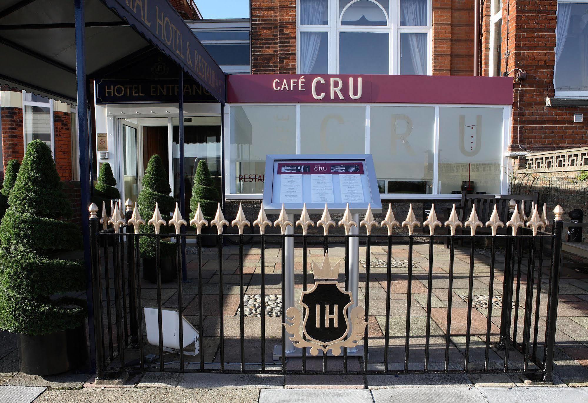 Imperial Hotel Great Yarmouth Bagian luar foto